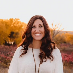 Lindsey Peterson