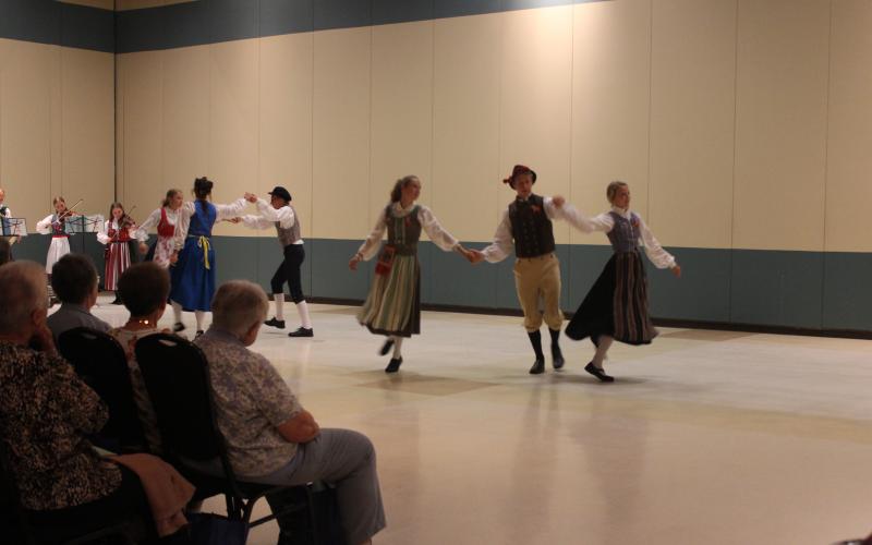 Lindsborg Dancers