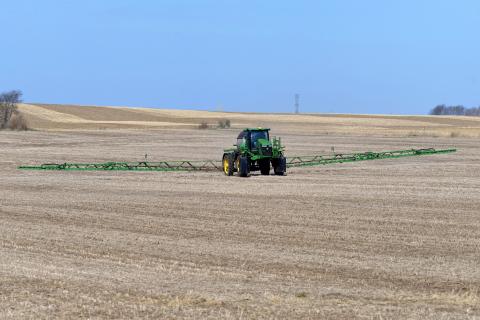 Fall Applied Herbicides Ahead of Corn and Sorghum